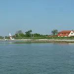 Haus Achtern Diek In Erster Reihe Am מלון