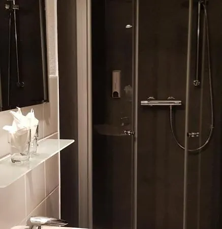 Haus Achtern Diek In Erster Reihe Am Meer Hotel Fehmarn