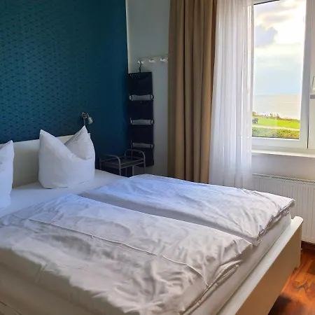 Haus Achtern Diek In Erster Reihe Am