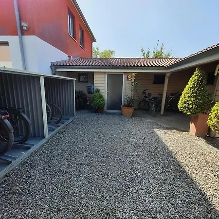 Hotel Haus Achtern Diek In Erster Reihe Am Meer 3*
