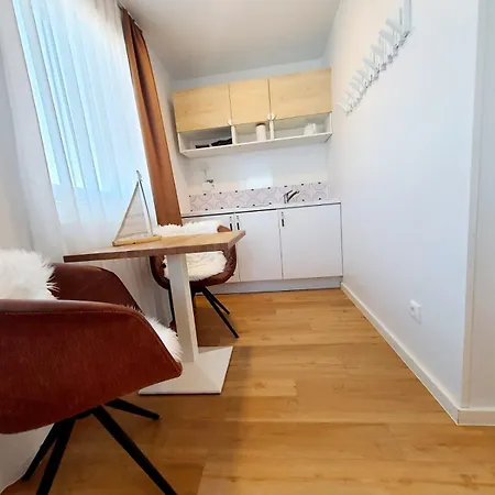 Haus Achtern Diek In Erster Reihe Am Meer Hotel Fehmarn