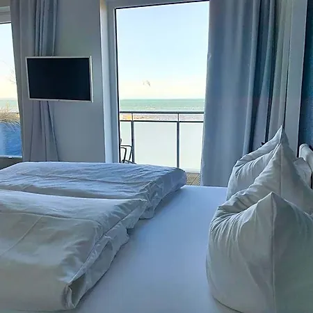 Haus Achtern Diek In Erster Reihe Am 3* Fehmarn
