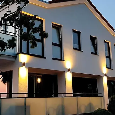 Haus Achtern Diek In Erster Reihe Am Hotel