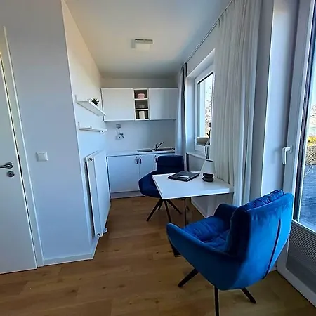 Haus Achtern Diek In Erster Reihe Am