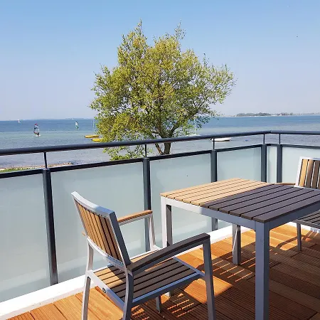 Haus Achtern Diek In Erster Reihe Am Meer Hotel