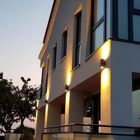 Haus Achtern Diek In Erster Reihe Am 3* Fehmarn