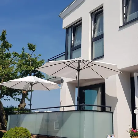 Haus Achtern Diek In Erster Reihe Am Meer Hotel Fehmarn