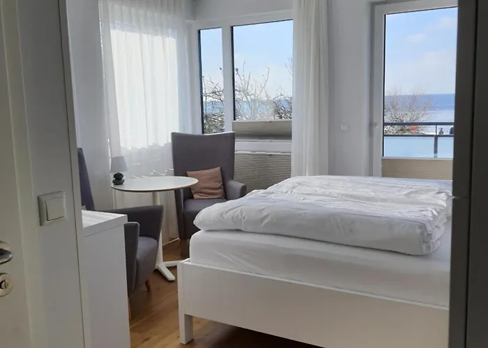 Haus Achtern Diek In Erster Reihe Am Fehmarn